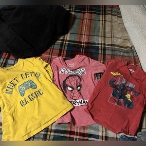 Boys size 6 long sleeve tees